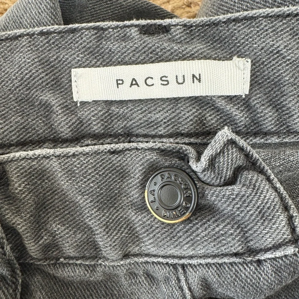 PacSun Gray Black Distressed Denim High Rise Straight Jeans Size 24
